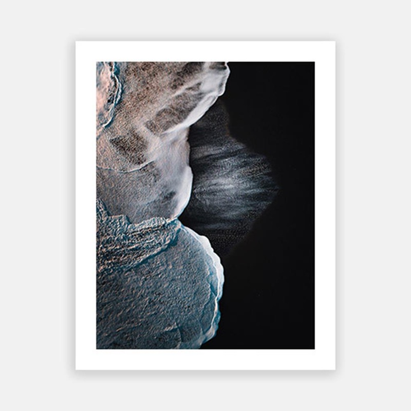 Black Sand Beach 2|C – 400 x 500|D – 500 x 600|E – 600 x 760|F – 760 x 1000|G – 1000 x 1300|Matt Photographic Paper|Canvas|None|Black|White|Scandi
