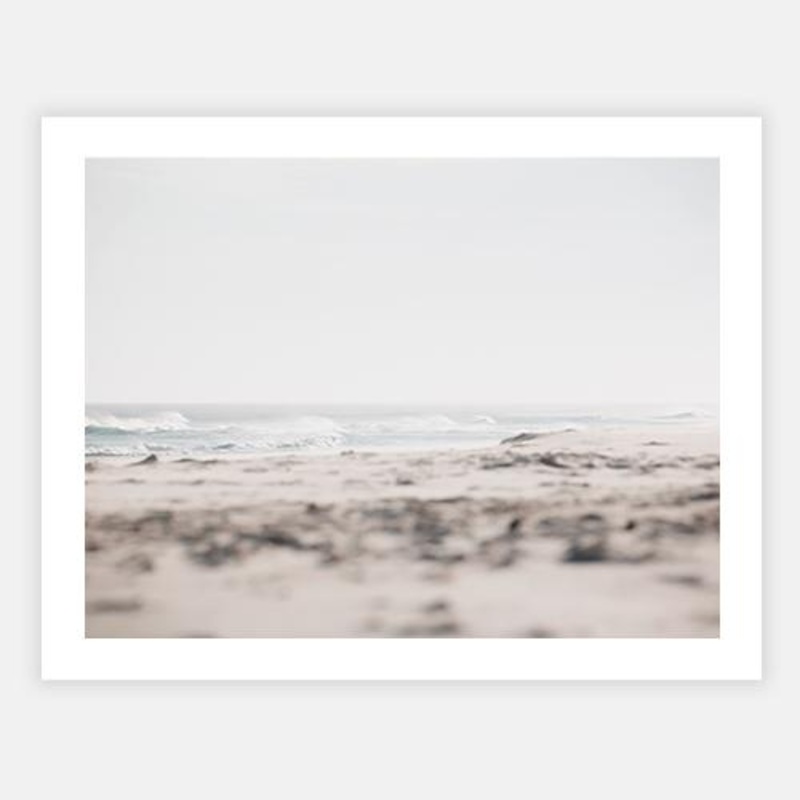 Mirage|E – 500 x 760|F – 660 x 1000|G – 850 x 1300|Photographic Paper|Rag Paper|Canvas|None|Black|White|Scandi