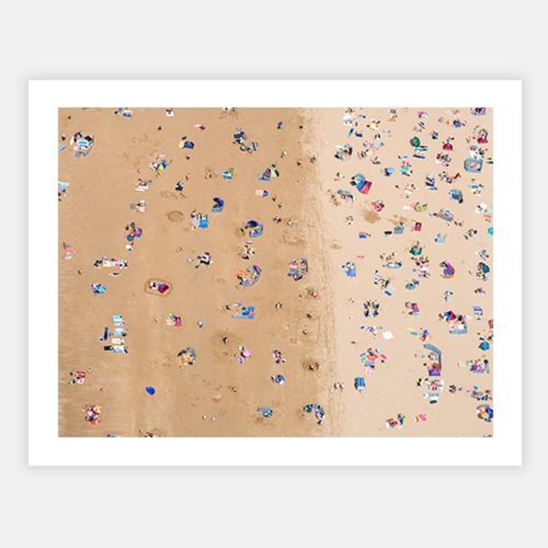 Swimmers and surfers|C – 400 x 500|D – 500 x 600|E – 600 x 760|F – 760 x 1000|G – 1000 x 1300|Matt Photographic Paper|Canvas|None|White|Black|Scandi