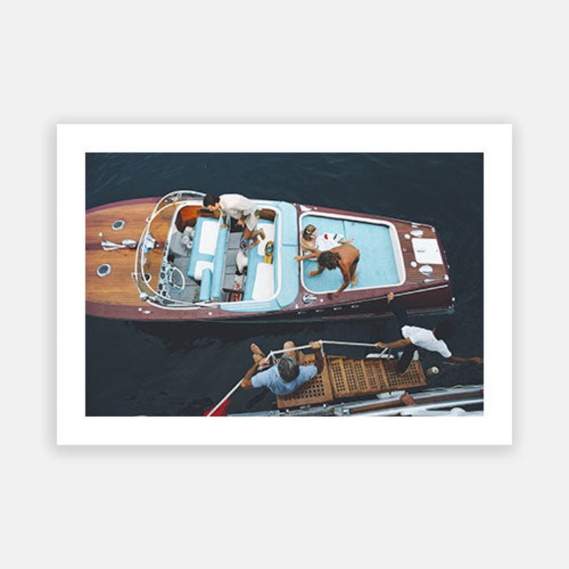 All Aboard|C – 320 x 490|D – 390 x 590|E – 490 x 730|F – 640 x 965|G – 965 x 1440|Photographic Paper|Canvas|None|White|Black|Scandi