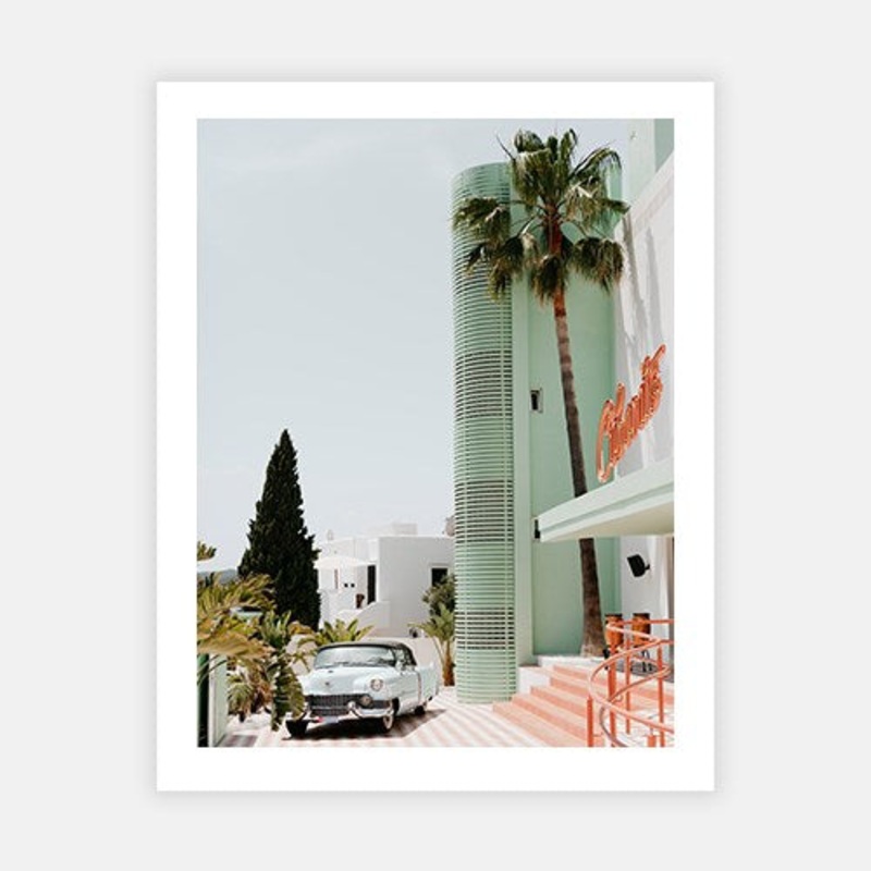 Cuba No.2|E – 500 x 760|F – 660 x 1000|G – 850 x 1300|Photographic Paper|Rag Paper|Canvas|None|White|Black|Scandi
