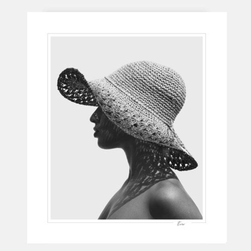 Woman with a Straw Hat|C – 400 x 500|D – 500 x 600|E – 600 x 760|F – 760 x 1000|G – 1000 x 1300|Matt Photographic Paper|None|Black|White|Scandi
