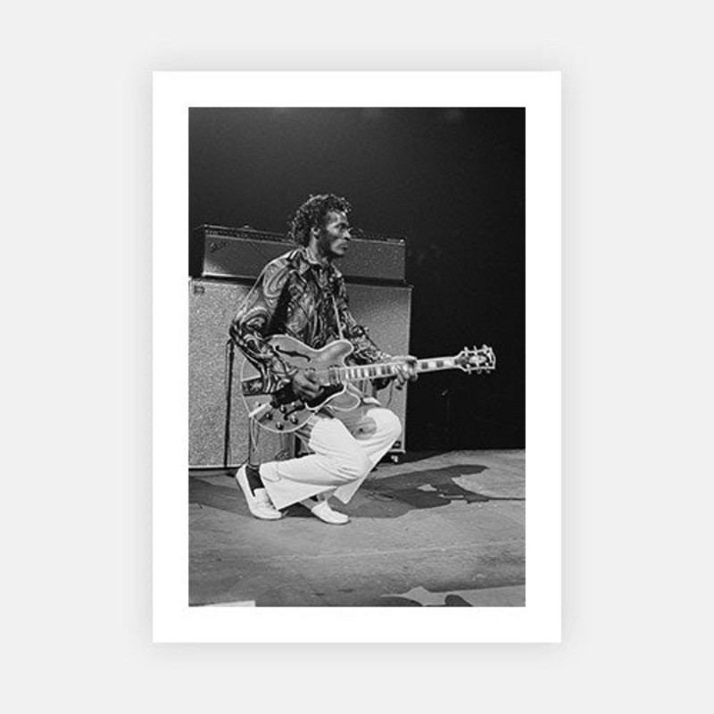 Chuck Berry|B – 195 x 290|C – 320 x 490|D – 390 x 590|E – 490 x 730|Photographic Paper|None|White|Black|Scandi