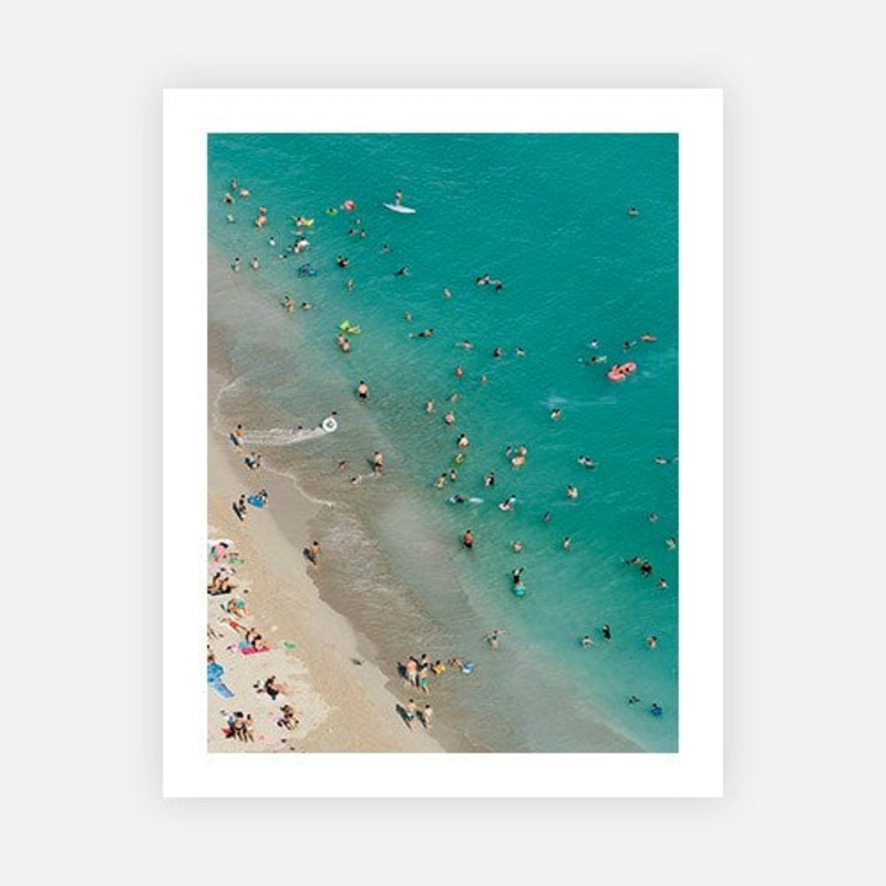 Hawaii Swim 1|E – 600 x 760|F – 760 x 1000|G – 1000 x 1300|H – 1400 x 1900|Canvas|Photographic Paper|Rag Paper|None|Black|White|Scandi