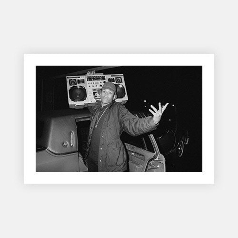 LL Cool J|B – 195 x 290|C – 320 x 490|Photographic Paper|None|White|Black|Scandi