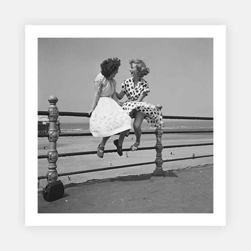 Blackpool Railings|C – 380 x 380|D – 490 x 490|E – 560 x 560|F – 710 x 710|G – 965 x 965|Photographic Paper|None|White|Black|Scandi