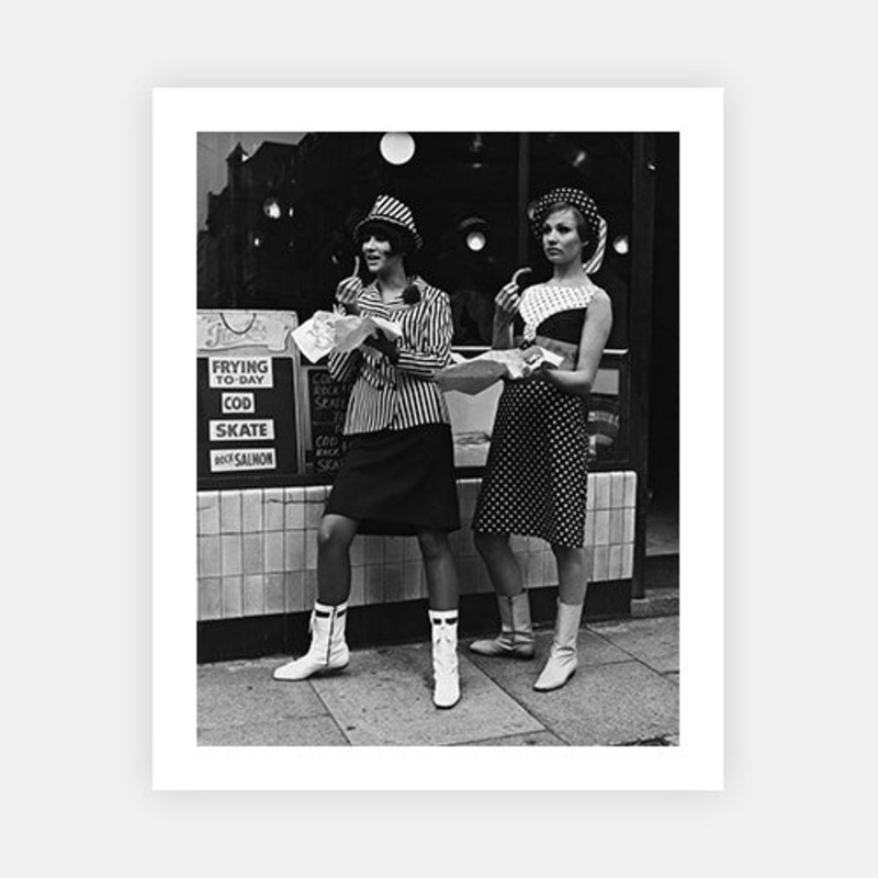 Fish And Chips|C – 320 x 490|D – 390 x 590|E – 490 x 730|F – 640 x 965|Photographic Paper|None|White|Black|Scandi