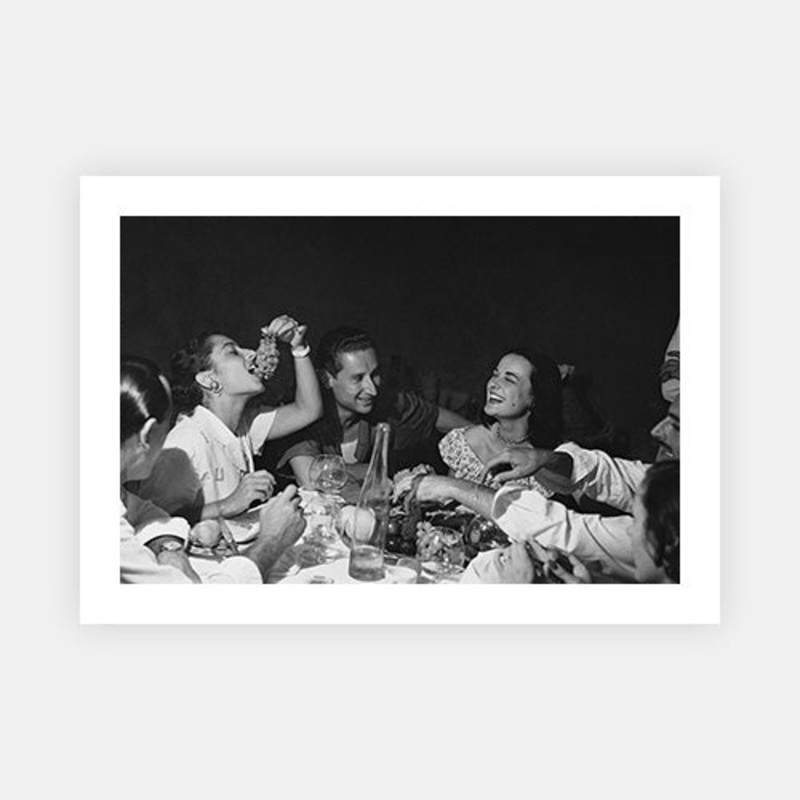 Italian Party|C – 320 x 490|D – 390 x 590|E – 490 x 730|F – 640 x 965|Photographic Paper|None|White|Black|Scandi