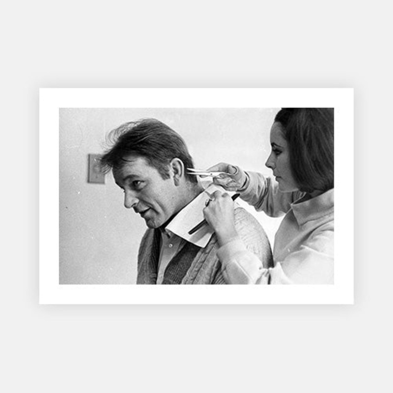 Liz’s Scissors|C – 320 x 490|Photographic Paper|None|White|Black|Scandi