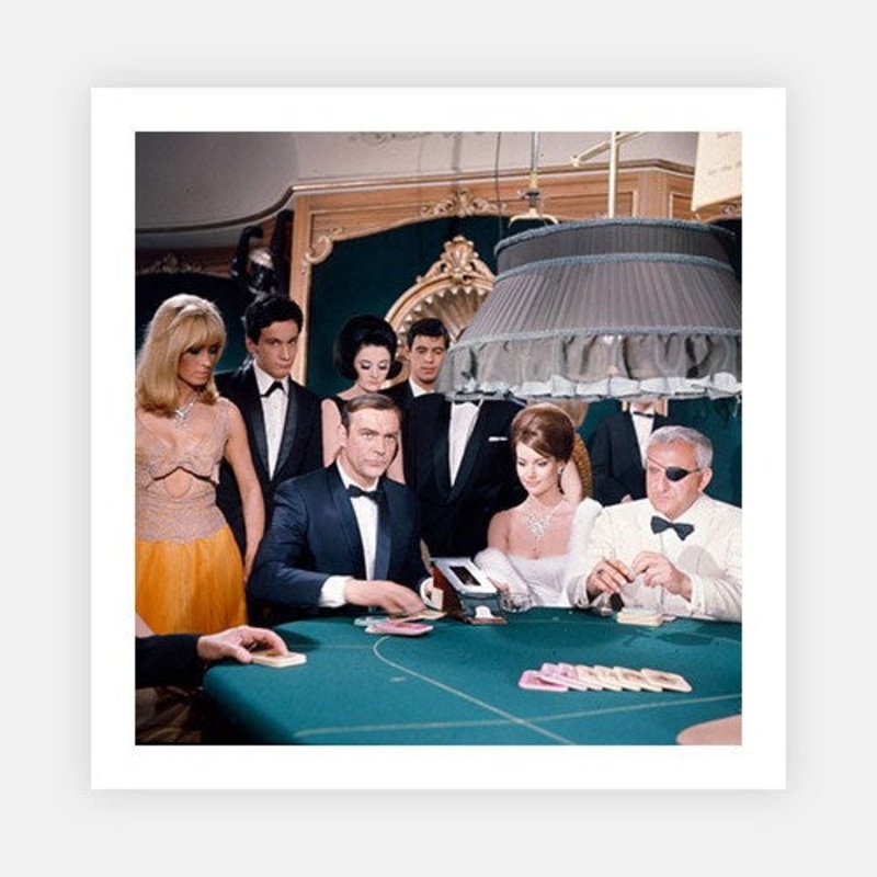 Sean Connery In Thunderball|B – 290 x 290|C – 380 x 380|D – 490 x 490|E – 560 x 560|F – 710 x 710|G – 965 x 965|Photographic Paper|None|White|Black|Scandi