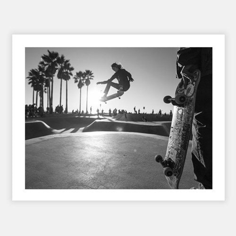 Venice-Beach-Skate-Bowl|E – 500 x 760|F – 660 x 1000|G – 850 x 1300|Photographic Paper|Rag Paper|Canvas|None|White|Black|Scandi