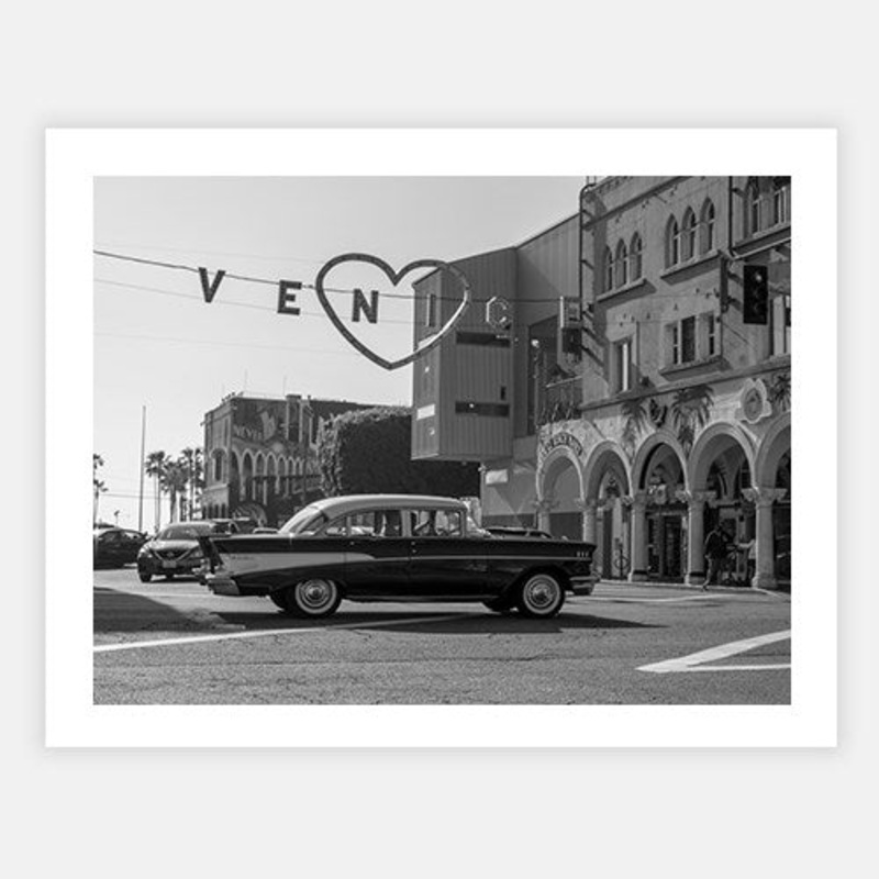 Vintage-Venice-Beach|E – 500 x 760|F – 660 x 1000|G – 850 x 1300|Photographic Paper|Rag Paper|Canvas|None|White|Black|Scandi