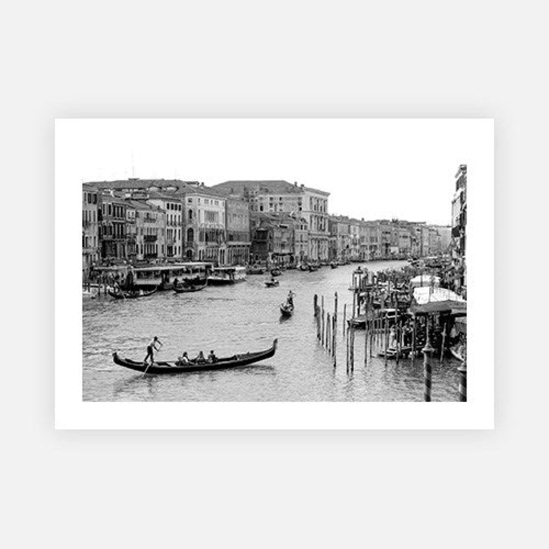 Grand Canal, Venice|E – 500 x 760|F – 660 x 1000|G – 850 x 1300|Photographic Paper|Rag Paper|Canvas|None|White|Black|Scandi