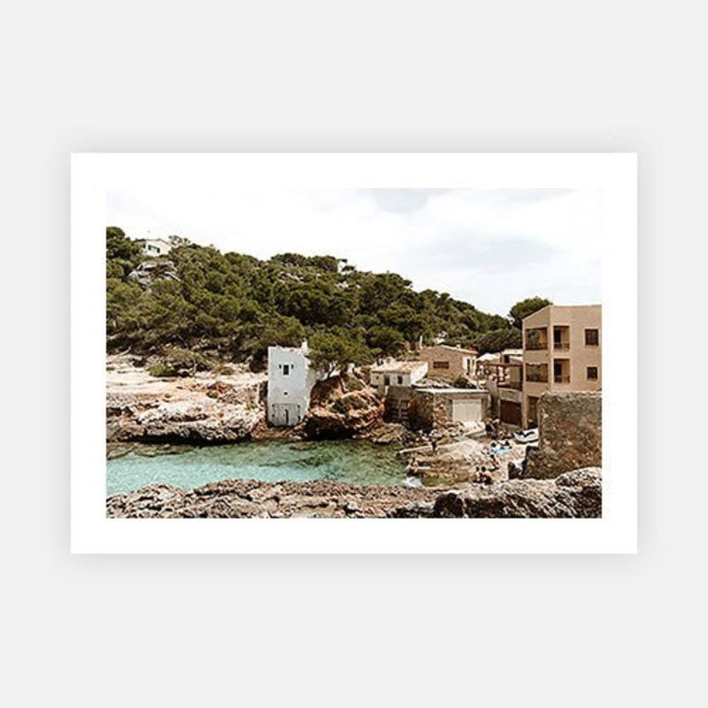La Casa De Playa 3|E – 500 x 760|F – 660 x 1000|G – 850 x 1300|Canvas|Photographic Paper|Rag Paper|None|Black|White|Scandi