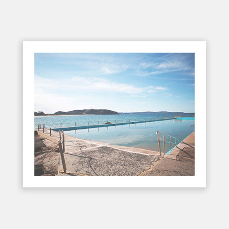 Palm beach pool 02|C – 400 x 500|D – 500 x 600|E – 600 x 760|F – 760 x 1000|G – 1000 x 1300|Matt Photographic Paper|Canvas|None|White|Black|Scandi
