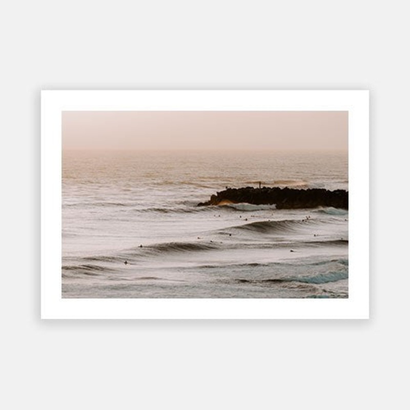 Dawn Patrol|E – 500 x 760|F – 660 x 1000|G – 850 x 1300|Photographic Paper|Rag Paper|Canvas|None|White|Black|Scandi