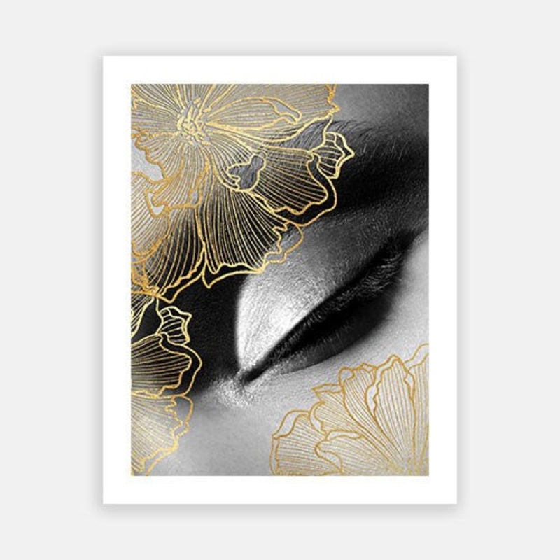 Catwalk Wink|C – 400 x 500|D – 500 x 600|E – 600 x 760|F – 760 x 1000|G – 1000 x 1300|Matt Photographic Paper|Canvas|None|White|Black|Scandi