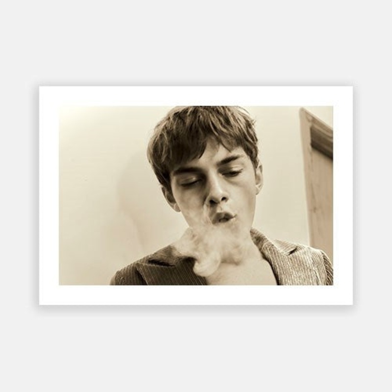 Possession 01|E – 500 x 760|F – 660 x 1000|G – 850 x 1300|Photographic Paper|Rag Paper|Canvas|None|White|Black|Scandi