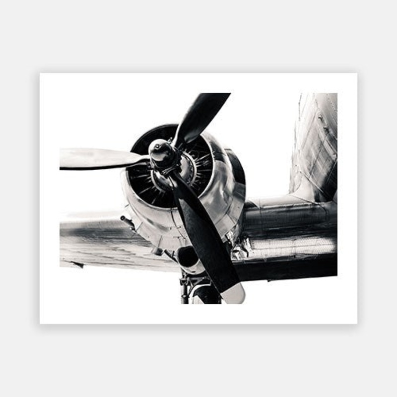 The Propeller|C – 400 x 500|D – 500 x 600|E – 600 x 760|F – 760 x 1000|G – 1000 x 1300|Matt Photographic Paper|Canvas|None|White|Black|Scandi
