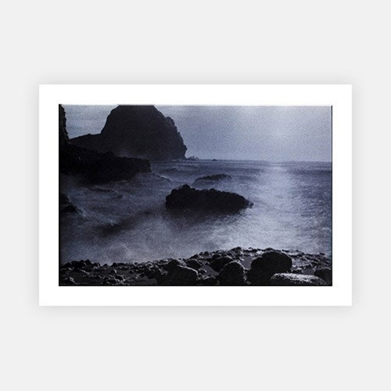 Piha – 2018|XS – 480 x 320|S – 600 x 400|M – 900 x 600|L – 1020 x 680|XL – 1200 x 800|Photographic Paper|Rag Paper|None|Black|White|Scandi