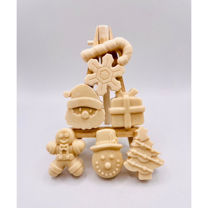 Christmas Hand Soaps – Set of 6 – Gift Boxed | Stocking Filler | Secret Santa Gift | Christmas Gift Idea