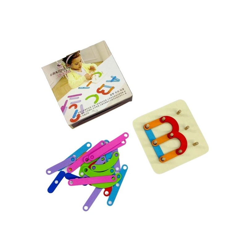 Set to mark letters punched with metal parts