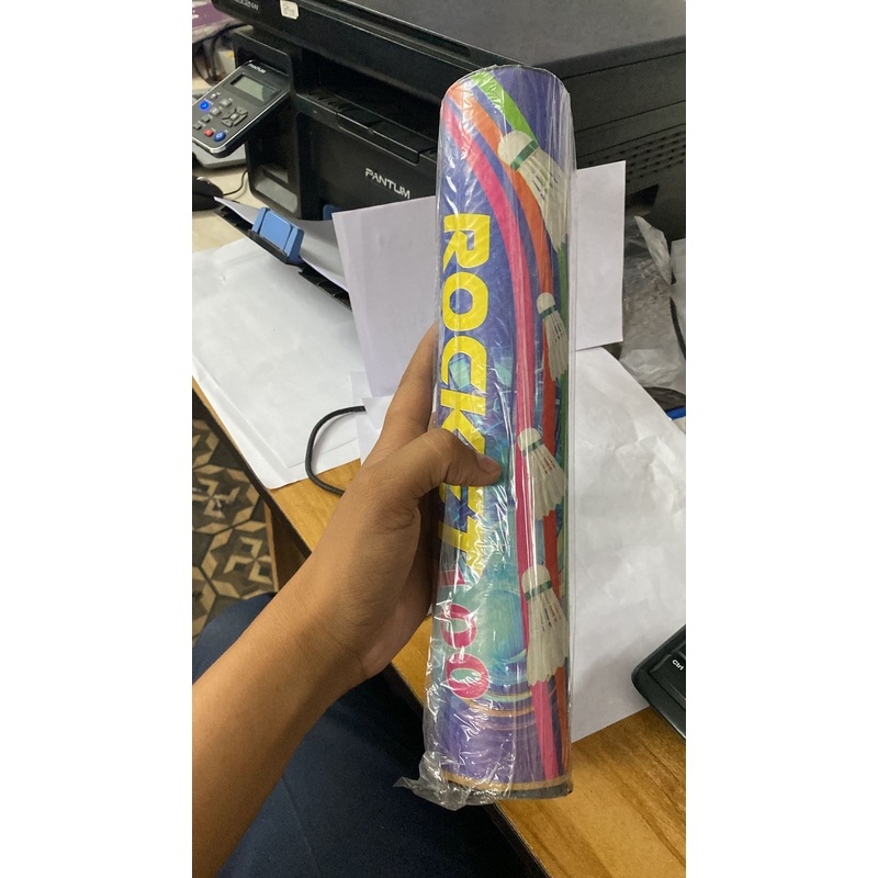 AM0024 Shuttlecock Rocket