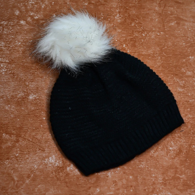 6342 Men’s and Women’s Skull Slouchy Winter Woolen Knitted Black Inside Fur Beanie Cap