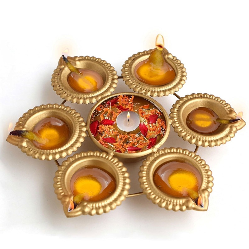 Di0320 Golden Decorative Diya Set  6 Small Diyas with Central Holder